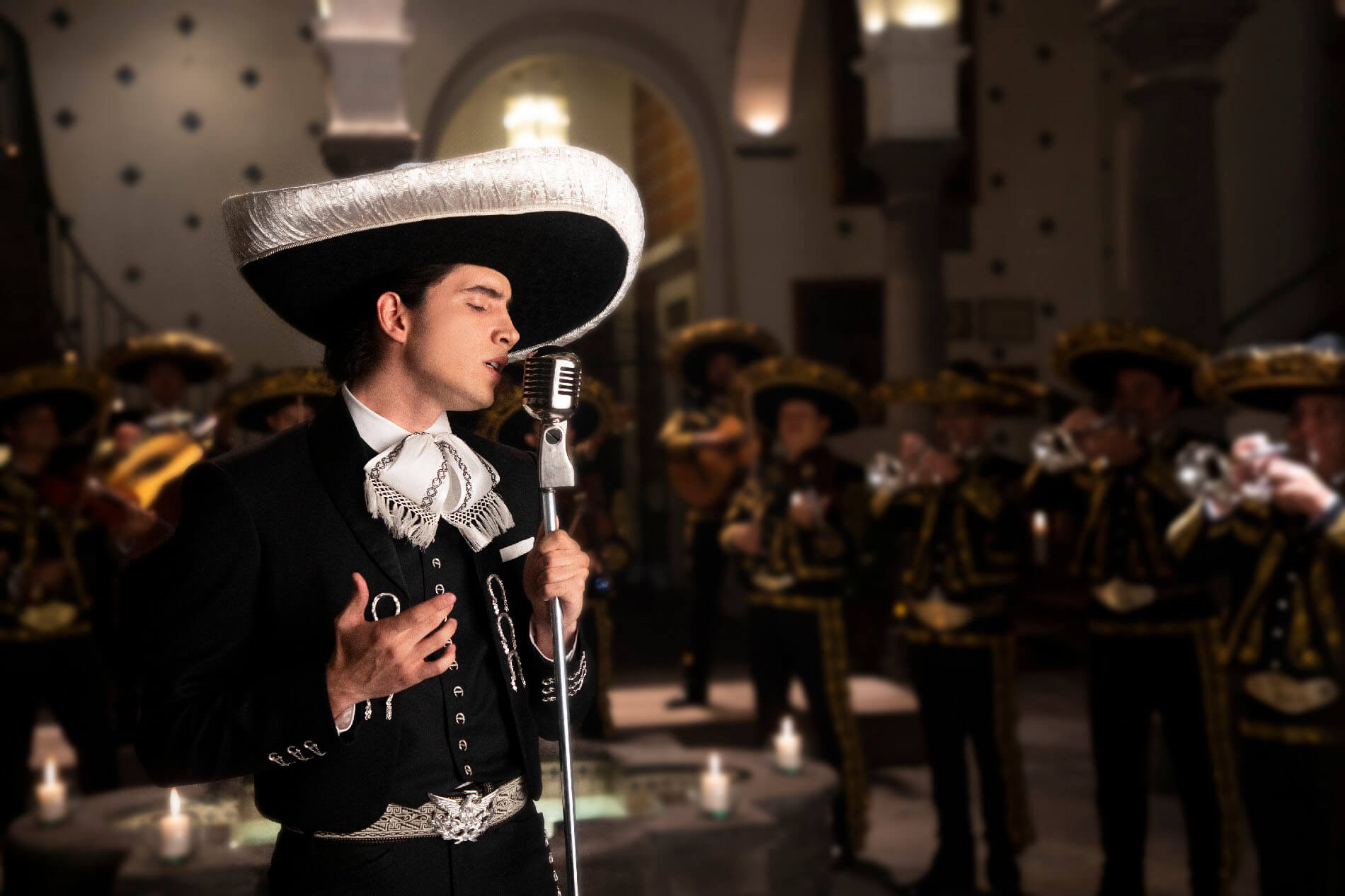 mariachis bogota cantando
